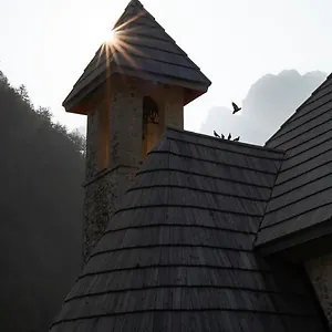 Bed & Breakfast Bujtina Pllumi, Theth